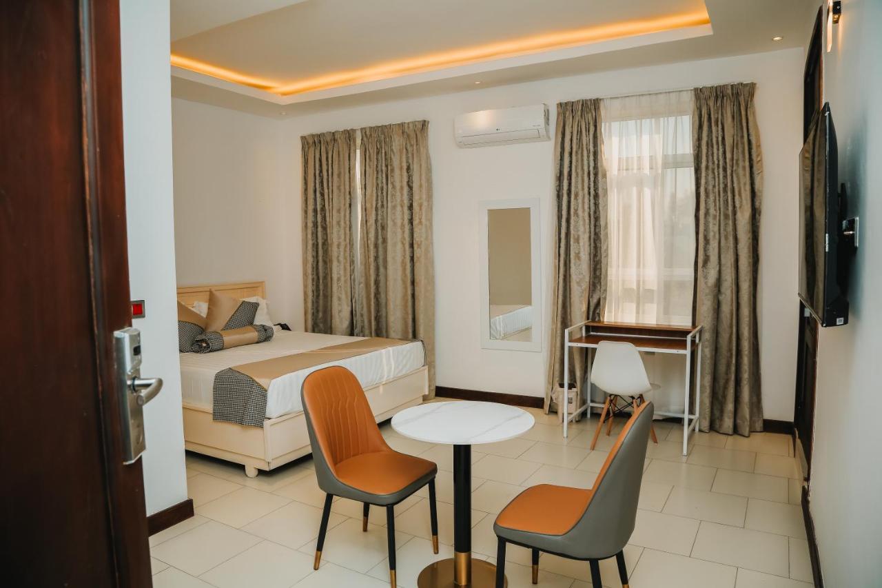 Hotel Amaranth Dar es Salaam Zewnętrze zdjęcie